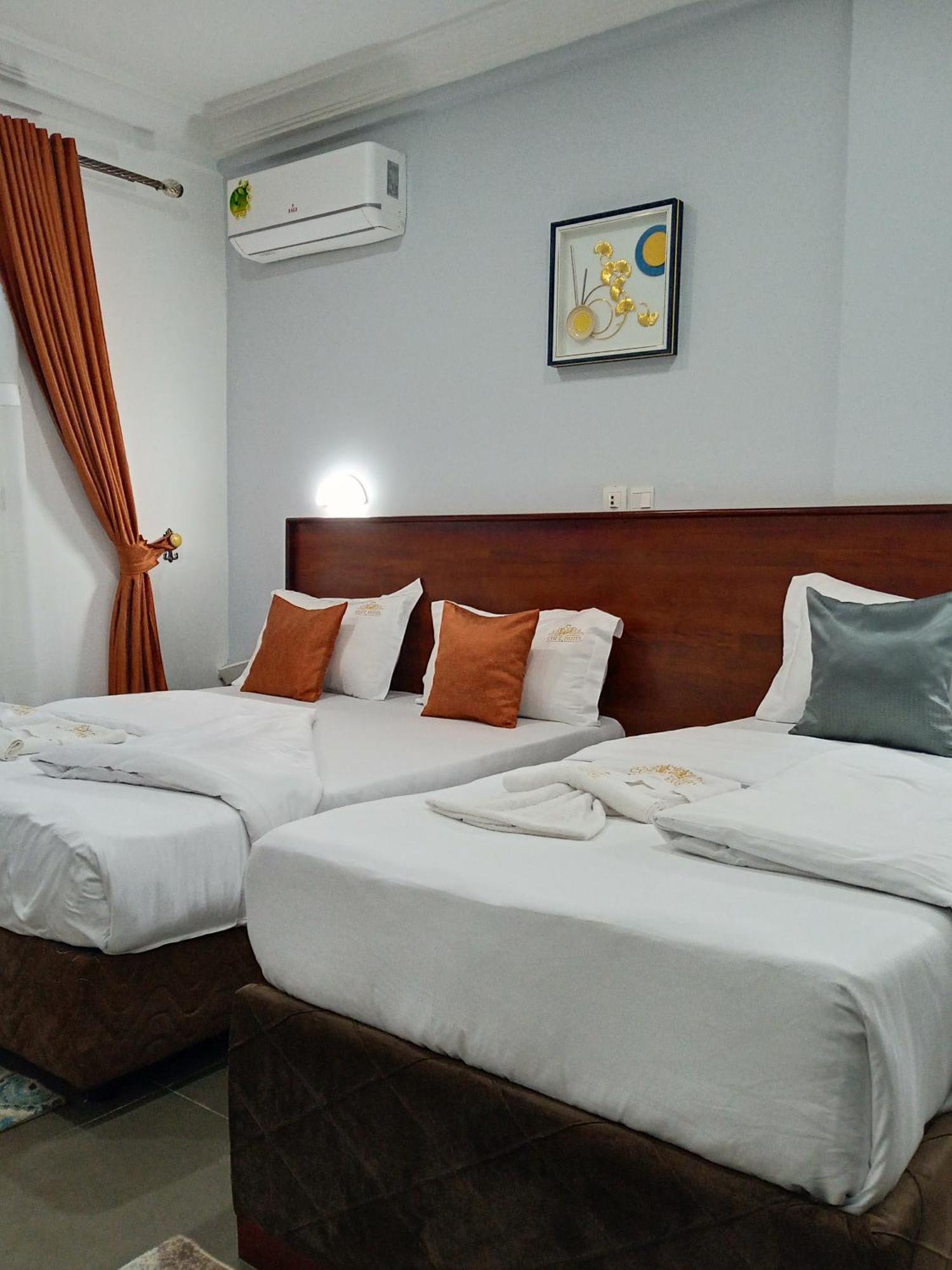 Cofe Hotel Yaoundé Esterno foto