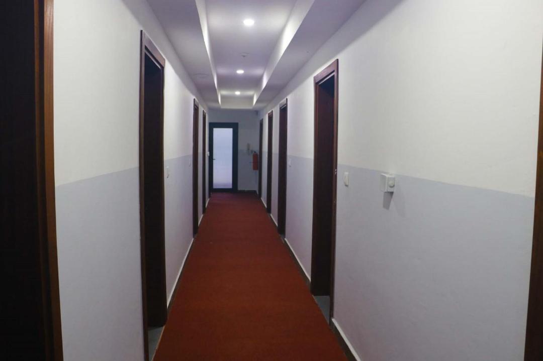 Cofe Hotel Yaoundé Esterno foto